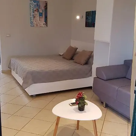 Stella Marina Family 3 Apartman