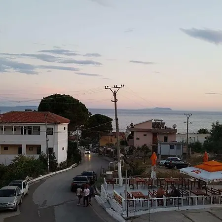 Stella Marina Family Apartment 3 * Dhërmi